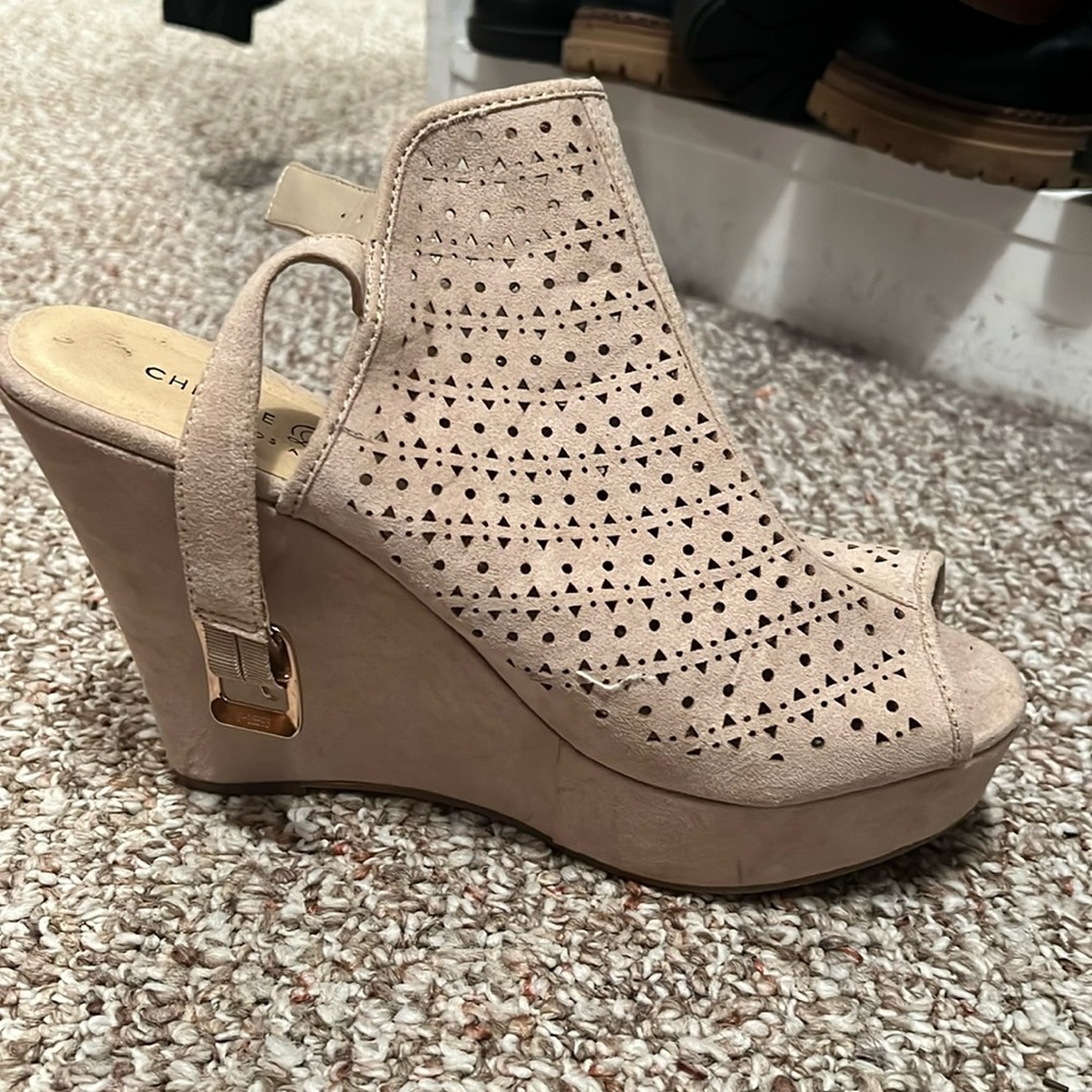 Chinese laundry wedges